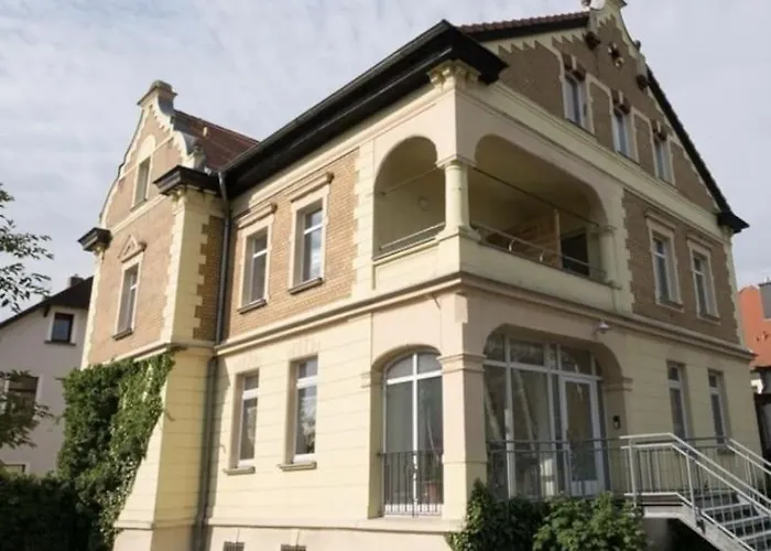 Direkt Am Kurpark Mit Gradierwerk Solestadt Lejlighed