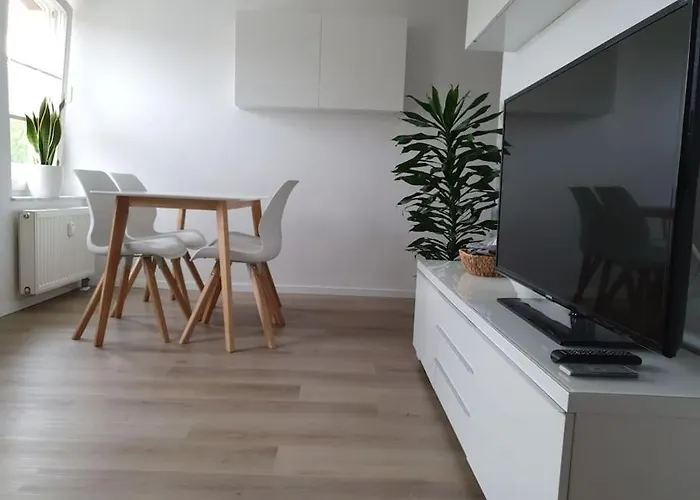 Direkt Am Kurpark Mit Gradierwerk Solestadt Lejlighed *